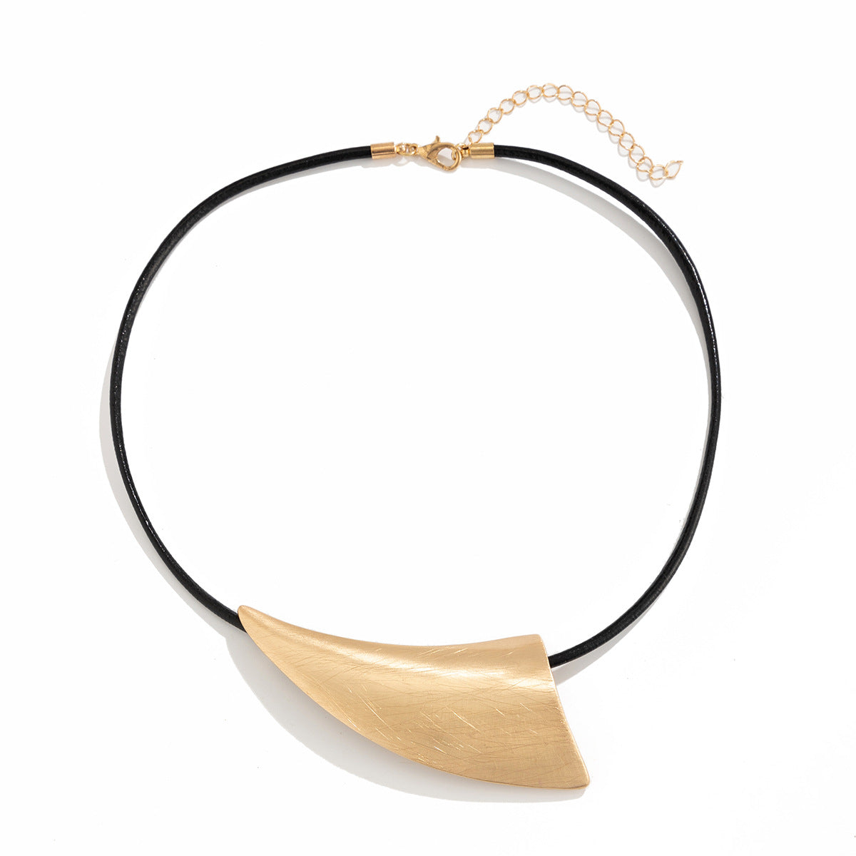 Exaggerated geometric splicing ins style necklace, personalized metal wire drawing hollow out item jewelry necklace