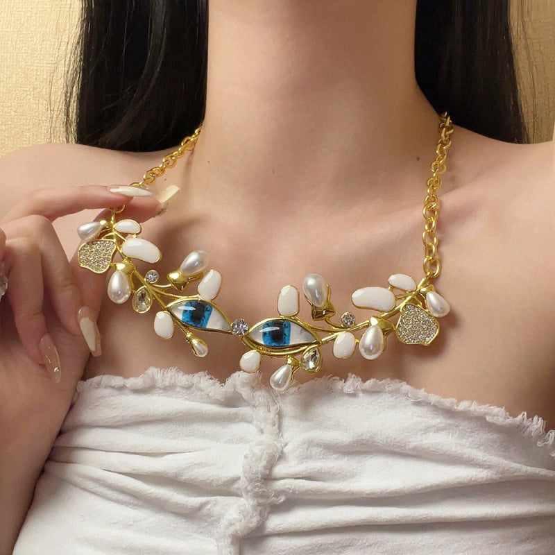 Devil's Eye Dripping Oil Leaf Necklace Metal Pearl Tassel Clavicle Chain niche high-end neck chain