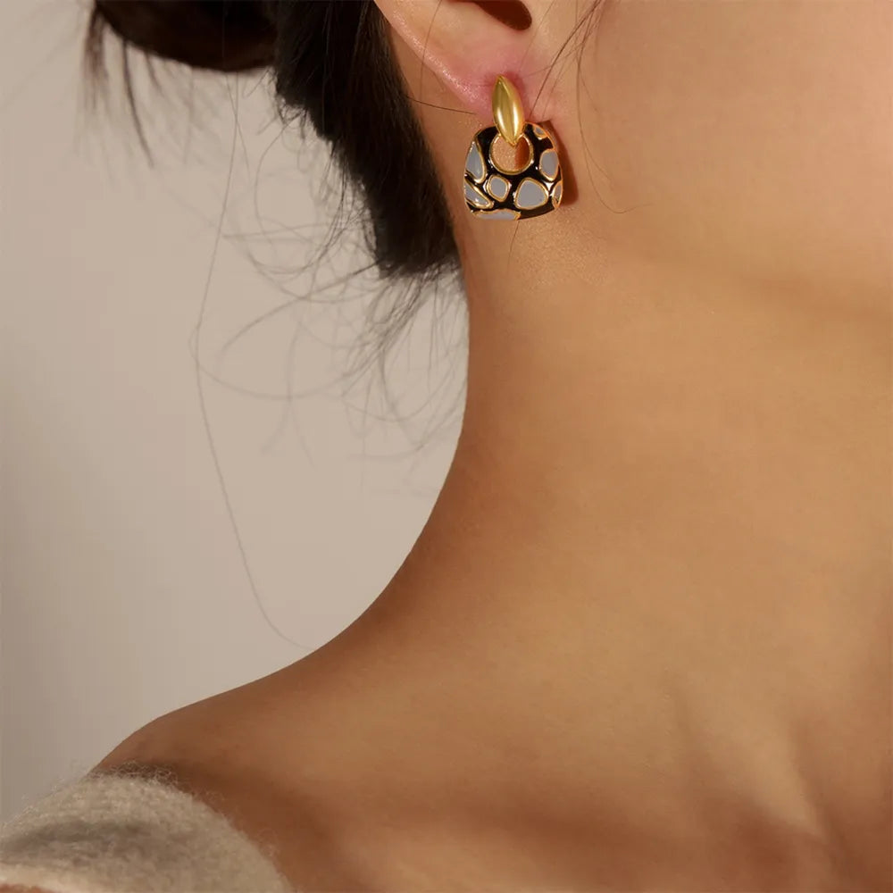 Geometric glazed enamel leopard print earrings fashionable and elegant accessories
