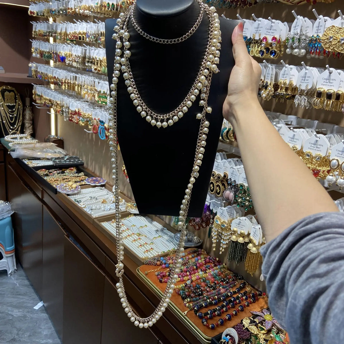 Europe and the United States popular explosion 5 lucky number necklace three layers with pearl exaggerated necklace sweater chai