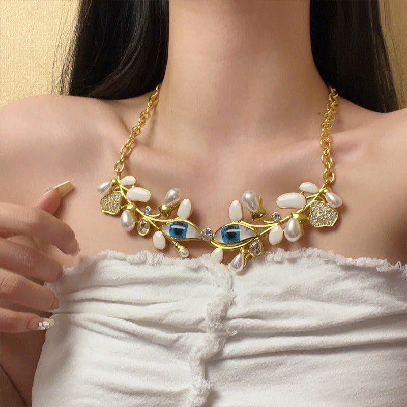 Devil's Eye Dripping Oil Leaf Necklace Metal Pearl Tassel Clavicle Chain niche high-end neck chain