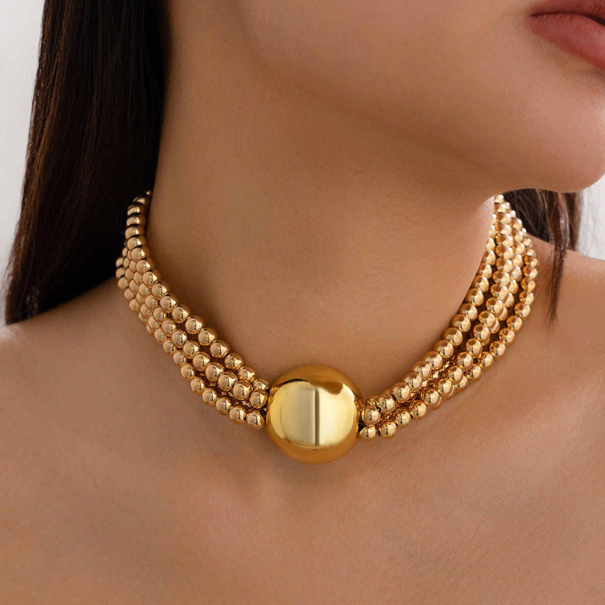 Exaggerated round bead pendant, collarbone necklace, women's hip-hop trend, metal multi-layer pearl necklace